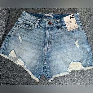 NWT SO High Rise Cutoff Short Sz: 7
